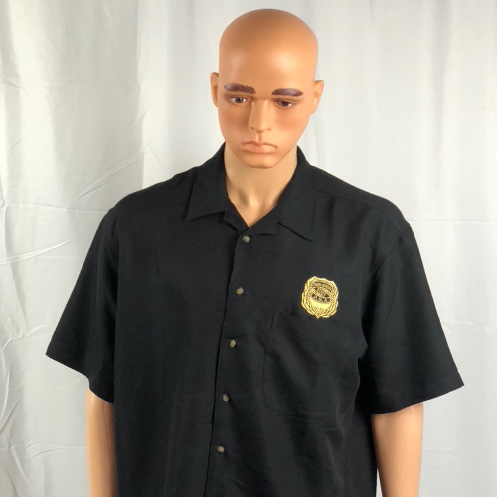 MEN'S CASUAL BLACK SHIRT SIZE L